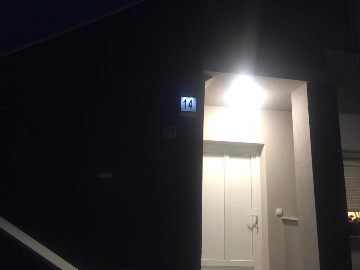 Apartman Petra 2 Vir Kültér fotó
